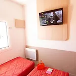 Hotel Premiere Classe Sud - Parc St Thibault Troyes