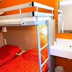 Premiere Classe Sud - Parc St Thibault Hotel 3*