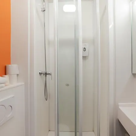 Premiere Classe Sud - Parc St Thibault Hotel