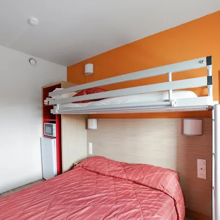 Premiere Classe Troyes Sud - Parc St Thibault 3*