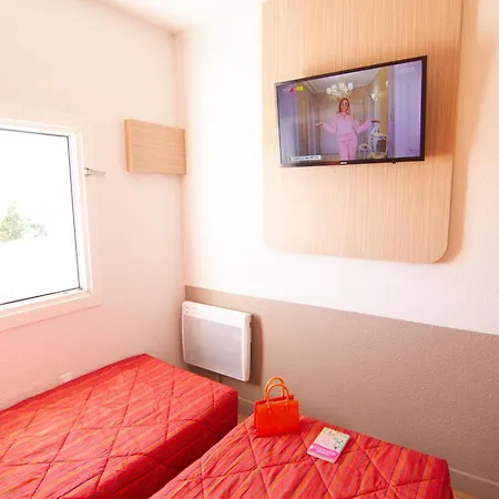 Premiere Classe Troyes Sud - Parc St Thibault Hotel 3*