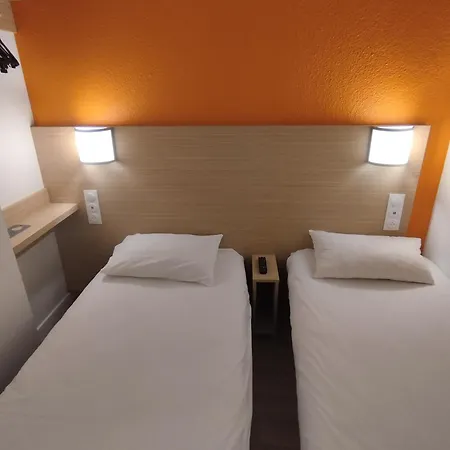 Premiere Classe Troyes Sud - Parc St Thibault Hotel Bucheres