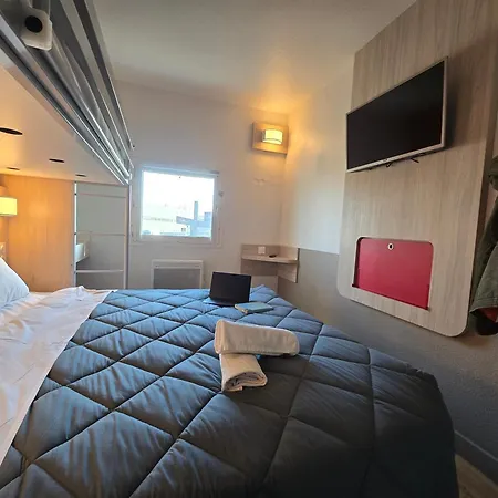 Premiere Classe Sud - Parc St Thibault 3* Troyes