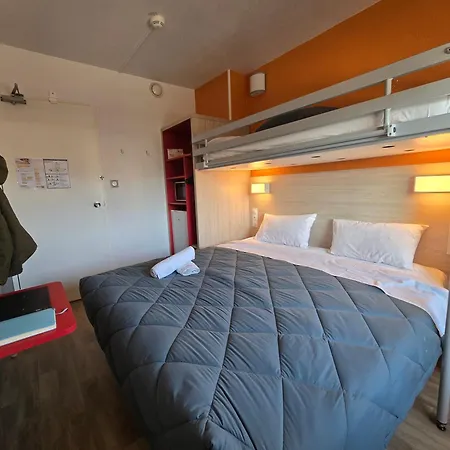 Premiere Classe Troyes Sud - Parc St Thibault Hotel Bucheres