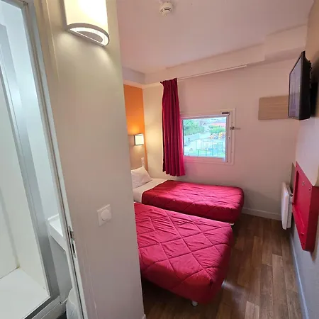 Premiere Classe Troyes Sud - Parc St Thibault 3*