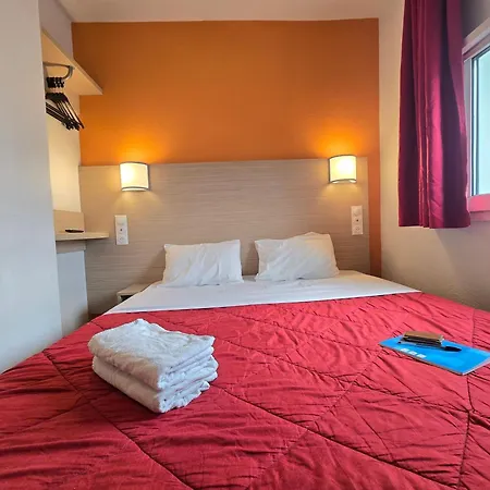 Premiere Classe Sud - Parc St Thibault Troyes