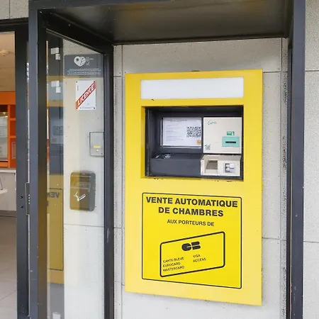 酒店 Premiere Classe Sud - Parc St Thibault 3*