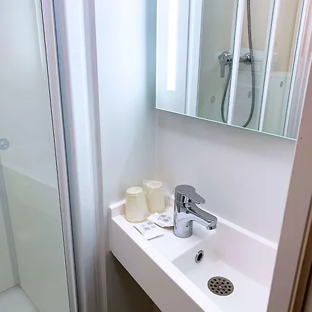 Premiere Classe Sud - Parc St Thibault 3* 特鲁瓦